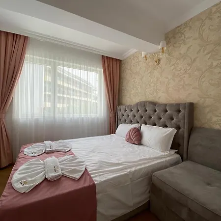 Sunny In Sweet Complex Apartment *